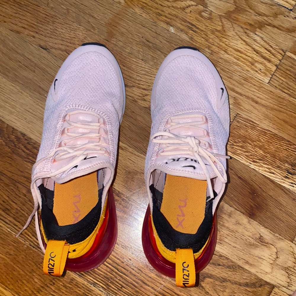 Nike Women's Air Max 270 Running